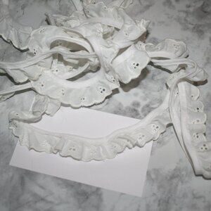 EYELET TRIM #1461 - Cut Out Floral Trim White - 3 yds - 3/4"